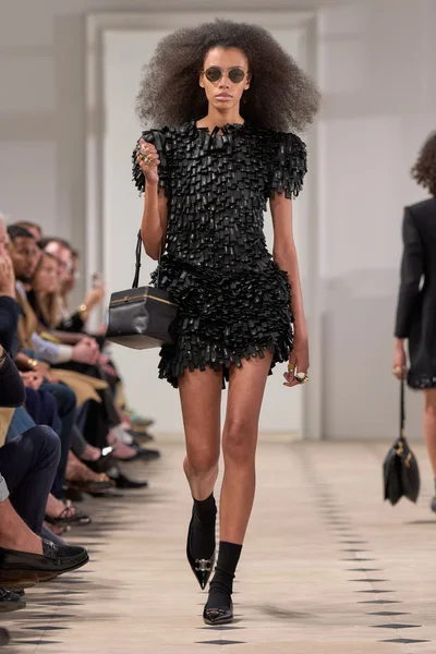Look 59